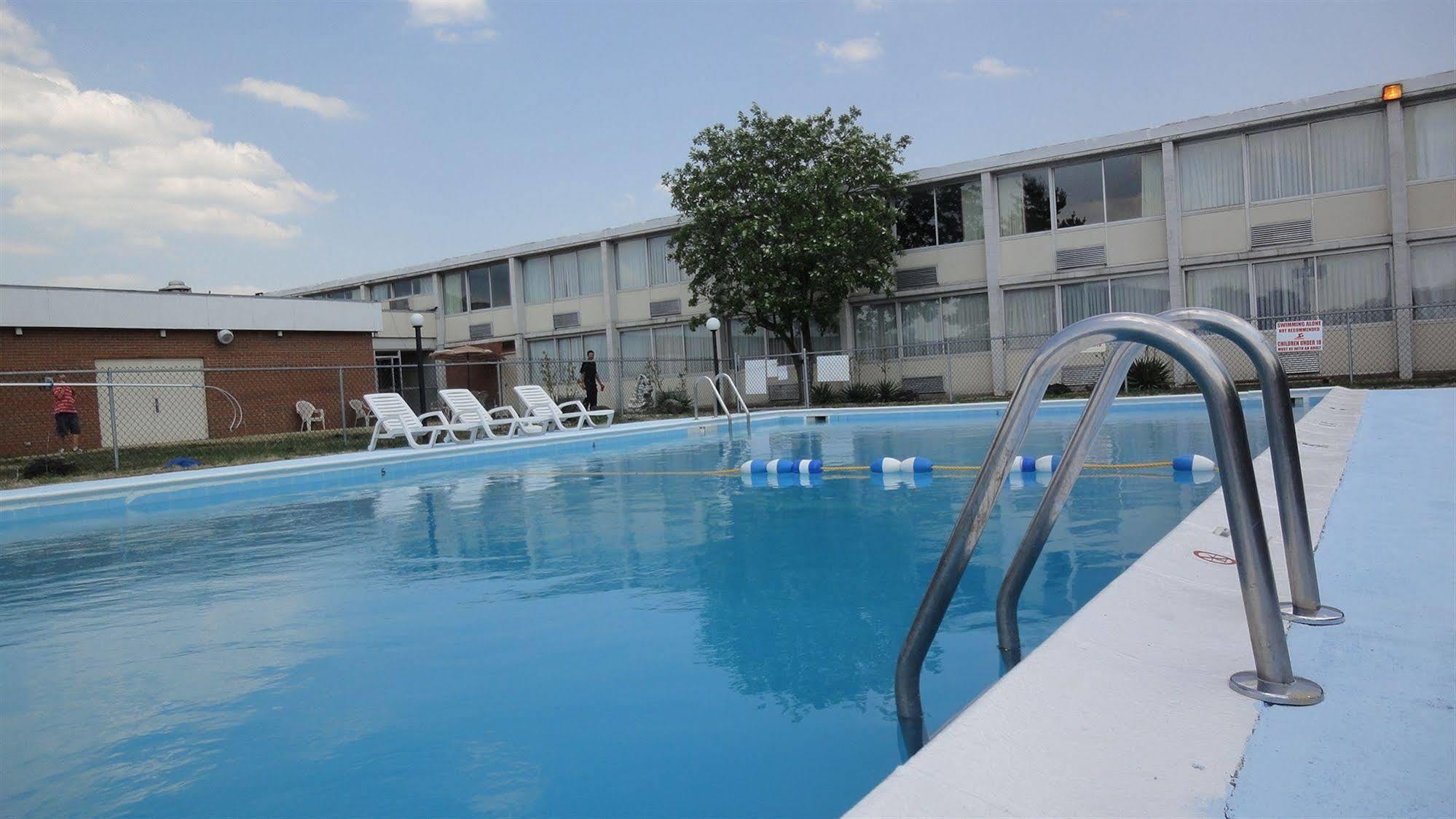 Fairborn Hotel And Inn Zewnętrze zdjęcie